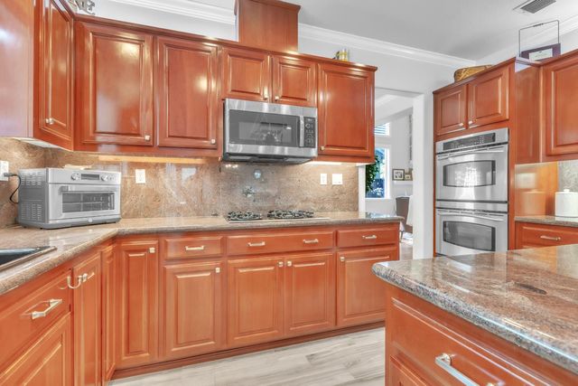 140 Lyman, Sacramento, CA 95835