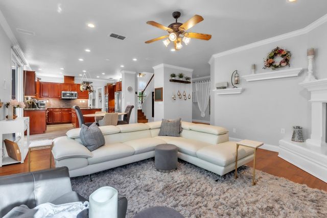 140 Lyman, Sacramento, CA 95835