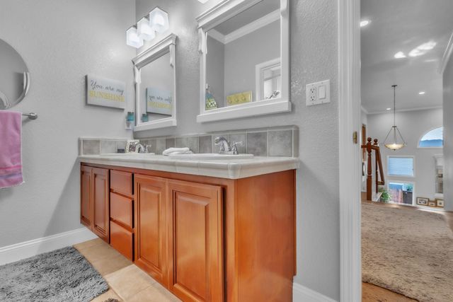 140 Lyman, Sacramento, CA 95835