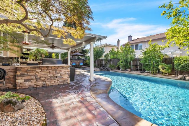 140 Lyman, Sacramento, CA 95835
