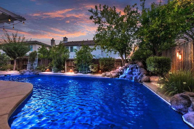 140 Lyman, Sacramento, CA 95835