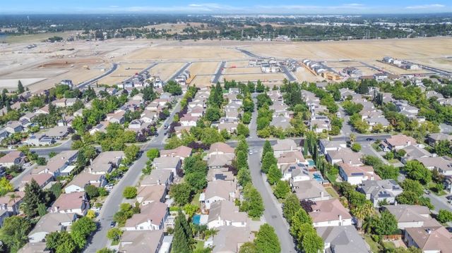 140 Lyman, Sacramento, CA 95835