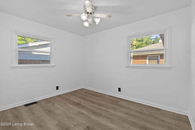 3722 Rouge Way, Louisville, KY 40218