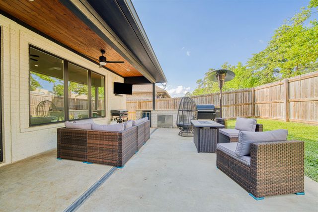 2904 Lismore, Longview, TX 75605