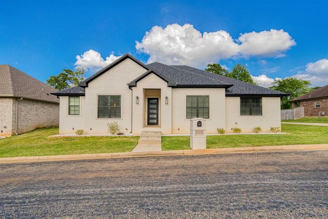 2904 Lismore, Longview, TX 75605