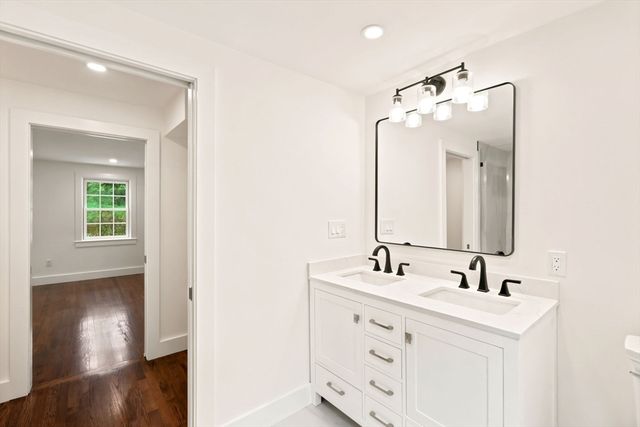 358 East St, Carlisle, MA 01741