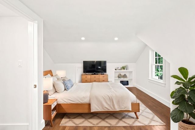 358 East St, Carlisle, MA 01741