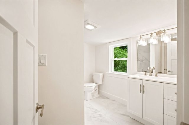 358 East St, Carlisle, MA 01741
