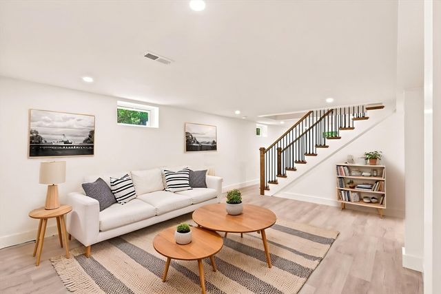 358 East St, Carlisle, MA 01741