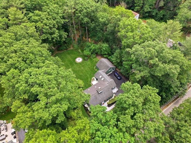 358 East St, Carlisle, MA 01741