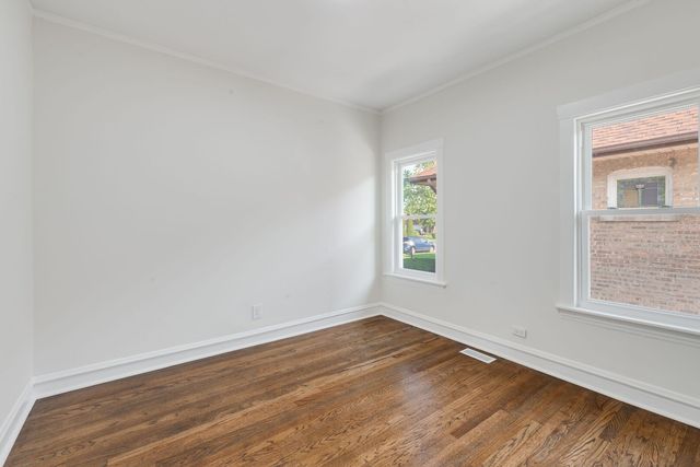 1911 S 11th Avenue, Maywood, IL 60153