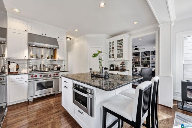 116 SOUTHVIEW LANE, Hoover, AL 35244