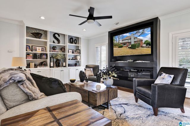 116 SOUTHVIEW LANE, Hoover, AL 35244