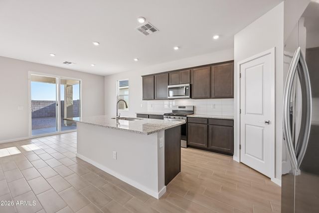 5887 E SIDEOATS Way, San Tan Valley, AZ 85144