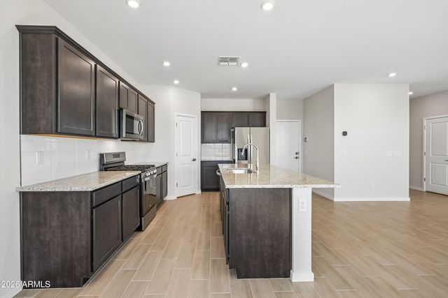 5887 E SIDEOATS Way, San Tan Valley, AZ 85144