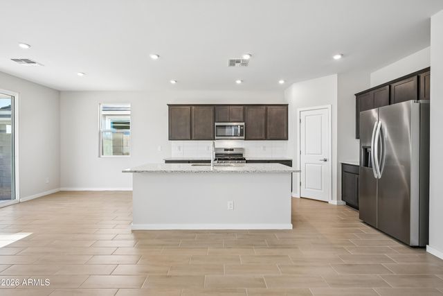 5887 E SIDEOATS Way, San Tan Valley, AZ 85144