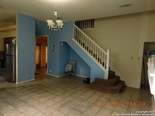 10207 Canton Field, San Antonio, TX 78245