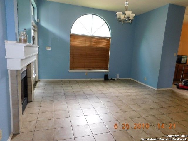 10207 Canton Field, San Antonio, TX 78245
