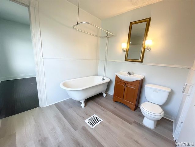 1129 West Avenue, Buffalo, NY 14213
