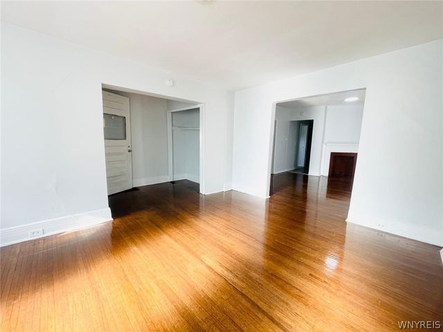 1129 West Avenue, Buffalo, NY 14213