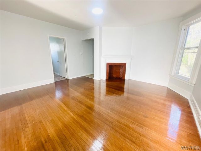 1129 West Avenue, Buffalo, NY 14213