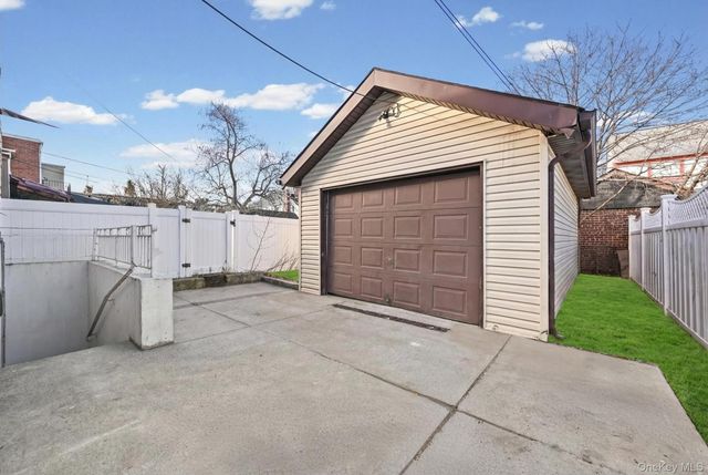 176-25 133rd Avenue, Jamaica, NY 11434