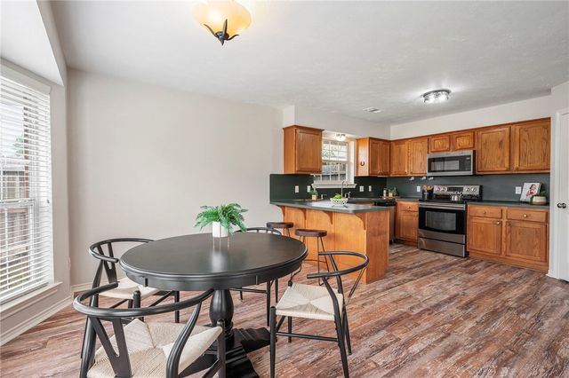 3988 Windfree Drive, College Station, TX 77845