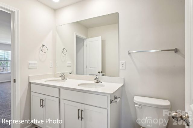 1611 Secrest Commons Drive, Monroe, NC 28112