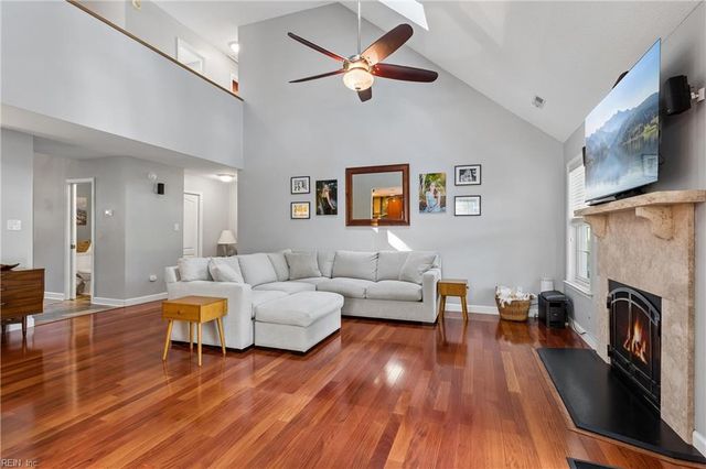 119 E Wedgwood DR, Yorktown, VA 23693