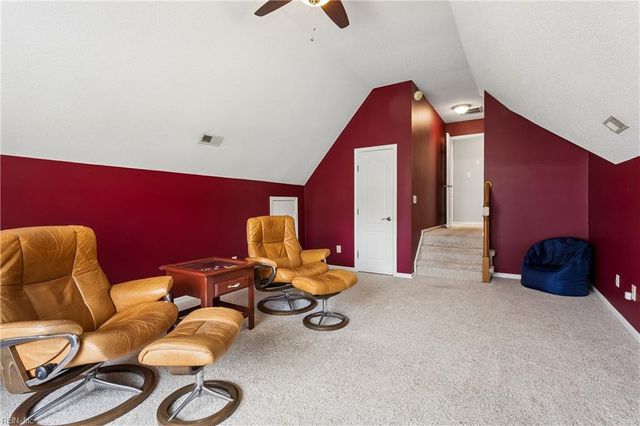 119 E Wedgwood DR, Yorktown, VA 23693