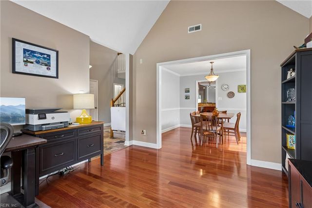 119 E Wedgwood DR, Yorktown, VA 23693