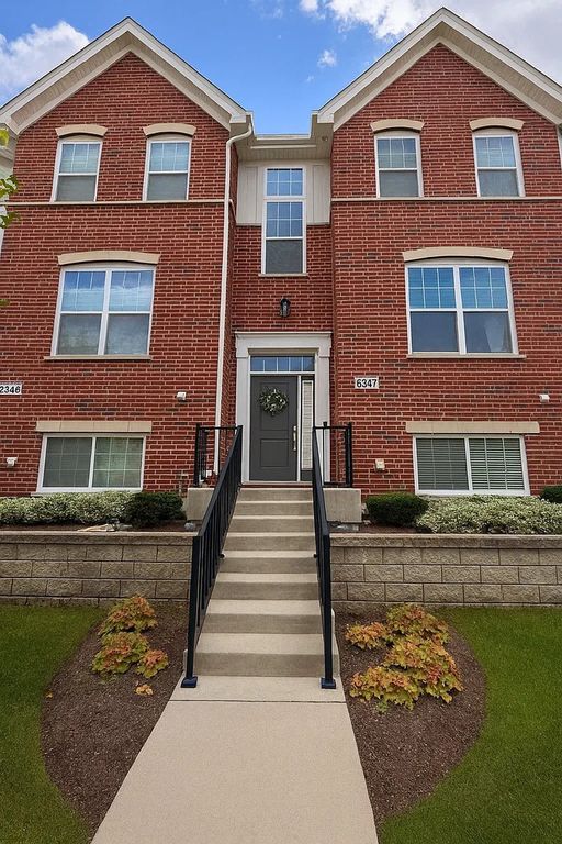 6347 Capulina Avenue 0, Morton Grove, IL 60053