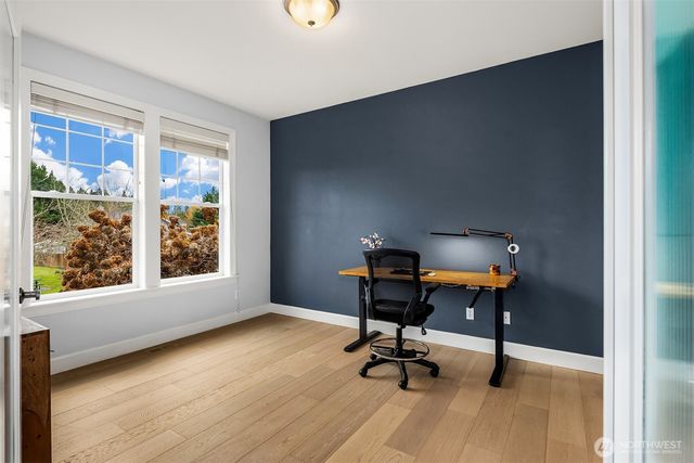 12902 194th Avenue Ct E, Bonney Lake, WA 98391