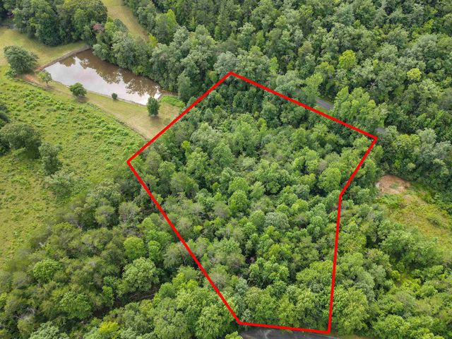 12 Queensmoor Road, Travelers Rest, SC 29690