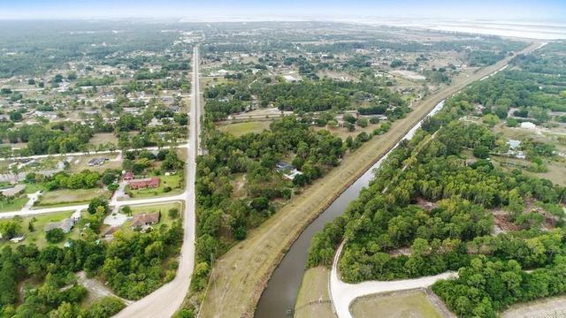 4935 Lame Panther Lane, Loxahatchee, FL 33470