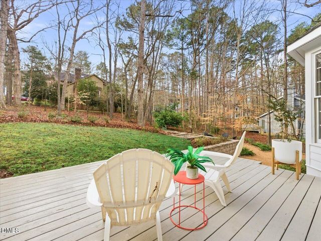 113 Ironwoods Drive, Chapel Hill, NC 27516