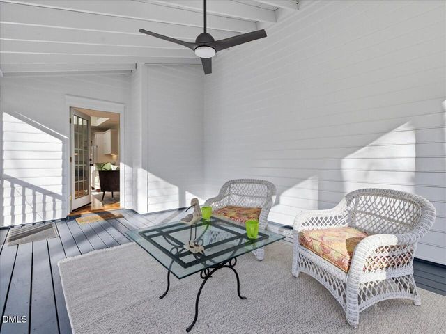 113 Ironwoods Drive, Chapel Hill, NC 27516