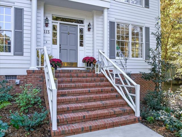 113 Ironwoods Drive, Chapel Hill, NC 27516