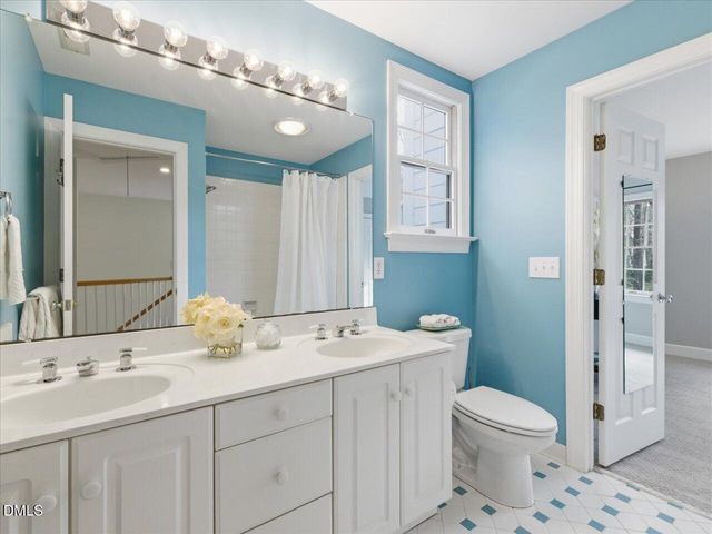 113 Ironwoods Drive, Chapel Hill, NC 27516