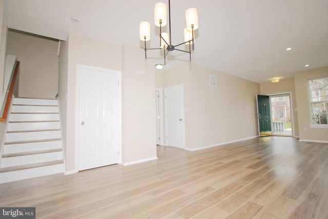 121 BEACON DR, Woodbury, NJ 08096