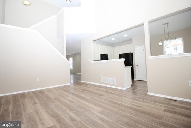 121 BEACON DR, Woodbury, NJ 08096