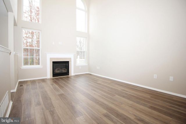 121 BEACON DR, Woodbury, NJ 08096