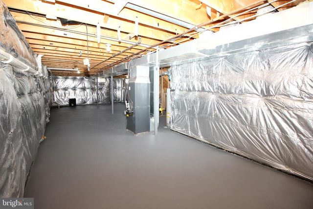 121 BEACON DR, Woodbury, NJ 08096