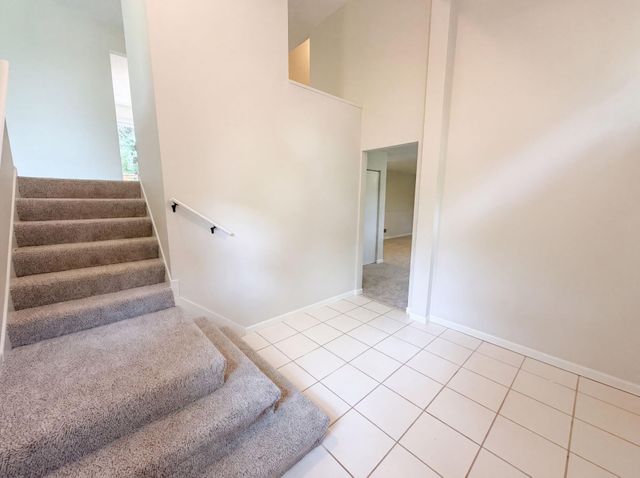 2509 Oakwood Drive, Burnsville, MN 55306