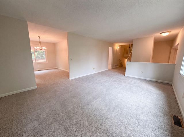 2509 Oakwood Drive, Burnsville, MN 55306
