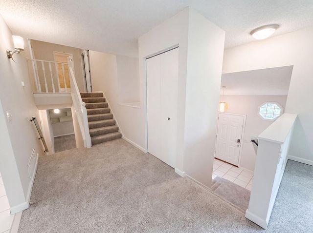 2509 Oakwood Drive, Burnsville, MN 55306