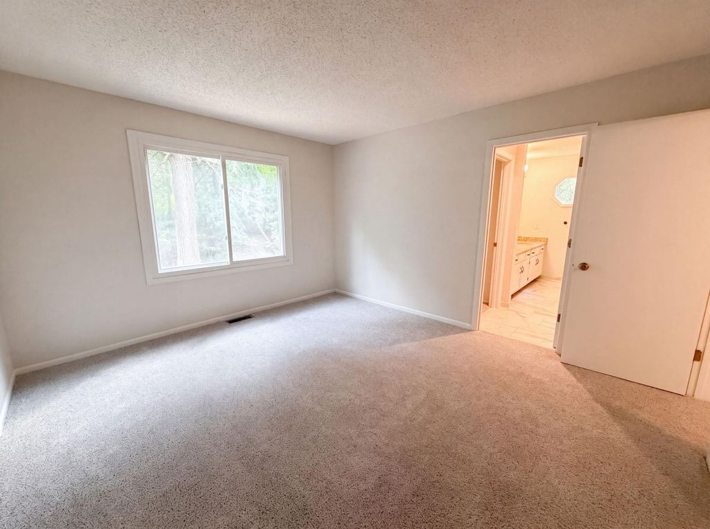 2509 Oakwood Drive, Burnsville, MN 55306 — photo 4