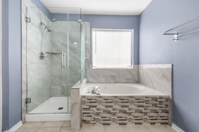 8738 Willancy Lane, Houston, TX 77095