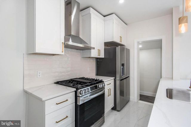 129 E TULPEHOCKEN ST, Philadelphia, PA 19144