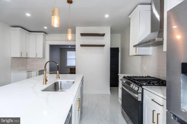 129 E TULPEHOCKEN ST, Philadelphia, PA 19144